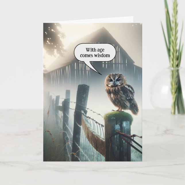 Uggla på stängslet för att bli äldre kort (Framsida)