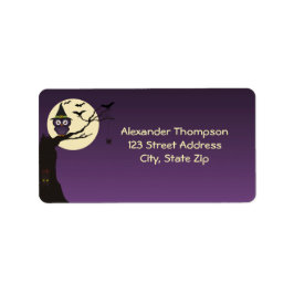 Uggla på träd gren Halloween-adressetikett Adressetikett