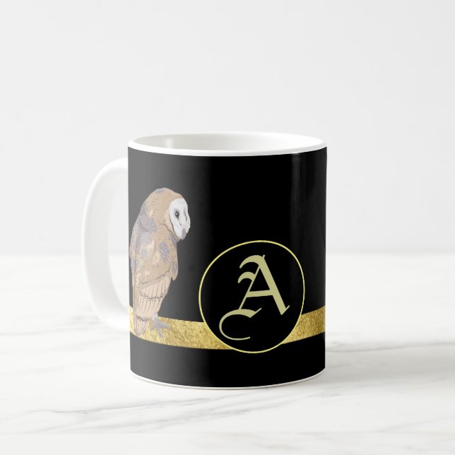 Uggla svart bakgrund guld pub monogram kaffemugg (Framsida vänster)