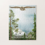 Uggla under flygning | Coola Älskare Art Monogramm Pussel<br><div class="desc">En lugn scen av ett vackert majestät uggla som flyger högt över ett topografiskt landskap i bergsområden. Det finns ett öppet himlar med subtila solstrålar till ge, sedan en lush skog med dimma och berg i avstånd och en ensam örn som blöder i horisonten. En coola älskare puzzle med möjlighet...</div>