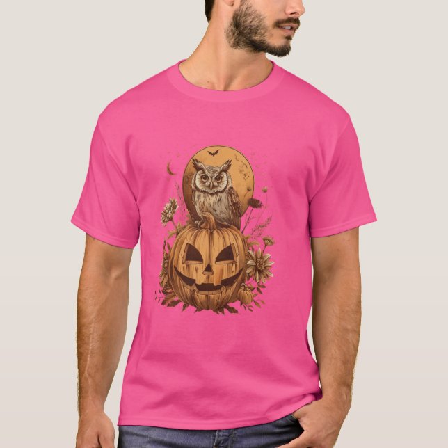 Uggla Witch Hat on Pumpkin Halloween Mörk Academia T Shirt (Framsida)