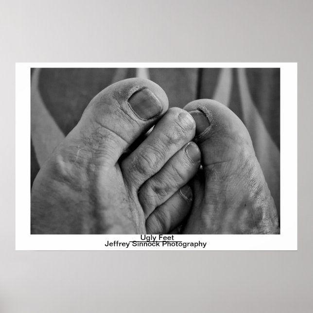 Ugly Feet Poster (Framsidan)