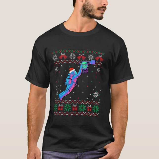 Ugly jul Santa Hat Astronaut Dunking Basketb T Shirt (Framsida)