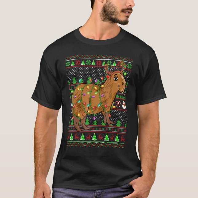 Ugly Xmas Sweater Style Lighting Capybara Christma T Shirt (Framsida)