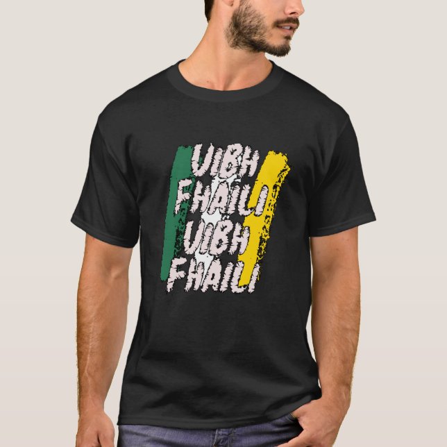 Uibh Fhaili T Shirt (Framsida)