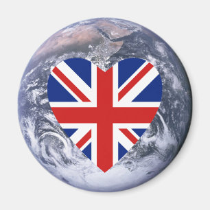 Uk-flaggahjärta över planetjord magnet