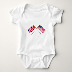 UK och United States korsad flaggor Tee Shirt