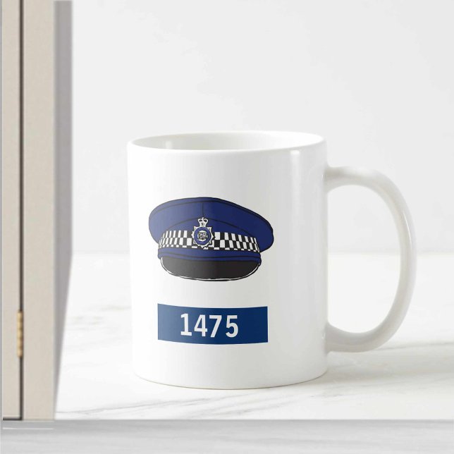 UK Policeman med platt sockel - lägg till bricknum Kaffemugg (Skapare uppladdad)