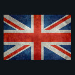UK Union Jack Flagga i struktur i stil vintage Poster<br><div class="desc">British Union Jack Ensign flagga 3:5 med Vintage Retro eller Grungy struktur. Unionens nuvarande utformning i data från ett uttalande om Royalet efter föreningen Underbara Storbritannien och Irland 1801. Flagga kombinerar aspekter av tre äldre flaggor: den röda korna av Konungariket Englands St George, den vita saltiern av St Andrew for...</div>
