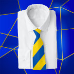 Ukraina Flagga Mönster Guld Blue Slips<br><div class="desc">Blåhaltig nacke för Ukraina Flagga Guld</div>