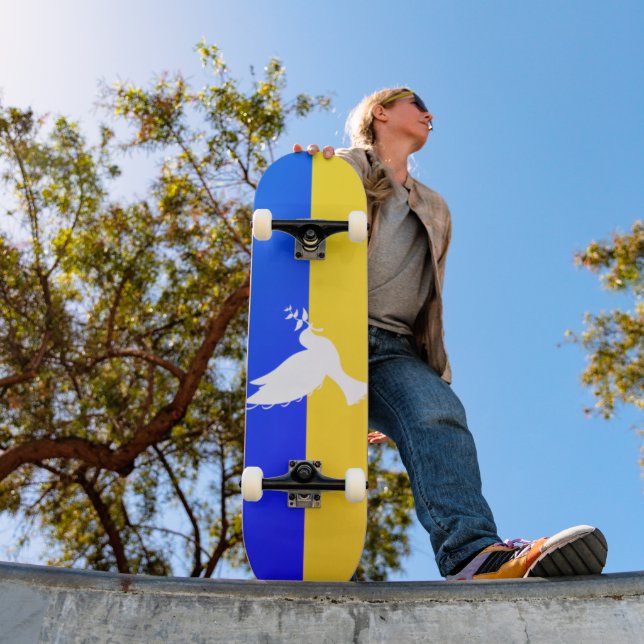 Ukraina Flagga Skateboard Dove of Peace - Freedom (Utomhus 1)
