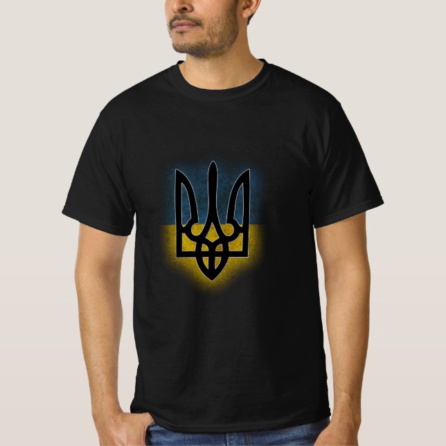 Ukrainanska Tryzub Jackar av Arm T Shirt (Framsida)