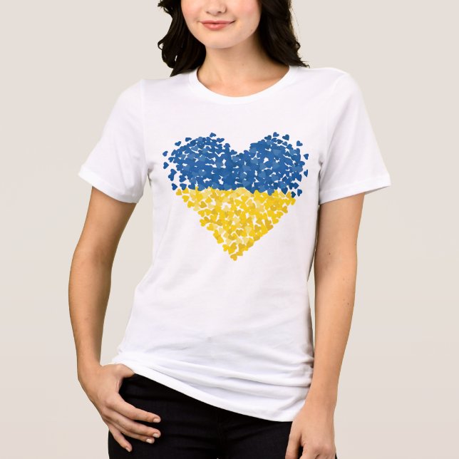 Ukraine is in my heart. Ukrainian flag. Support. T Shirt (Framsida)