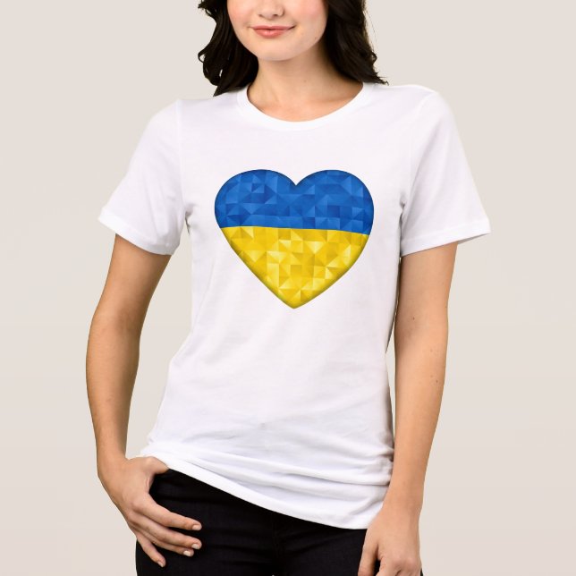 Ukrainian flag. Love to Ukraine. Support. Heart. T Shirt (Framsida)