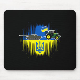 Ukrainsk bonde stjäl stridsvagn Ukrainaflagga Tryz Musmatta