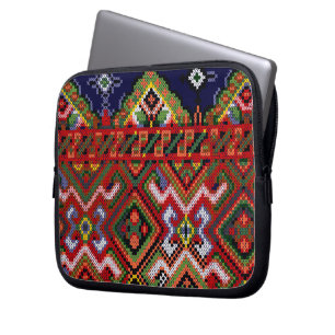 Ukrainsk korsstygningsbroderi med dragkedja i neop laptop sleeve