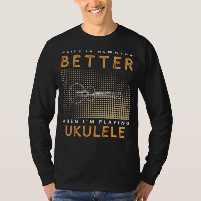 Ukulele Utopia: Strumming Smiles in Lifes Chorus T Shirt (Framsida)