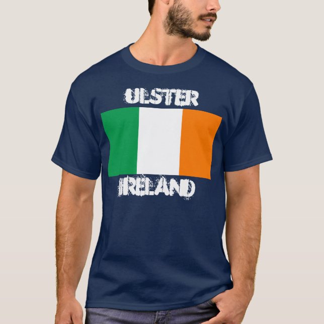 Ulster, Irland med irländsk flagga T Shirt (Framsida)