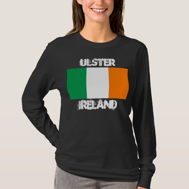 Ulster, Irland med irländsk flagga T Shirt (Framsida)
