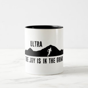 Ultra, glädjen är i mitten Två-Tonad mugg