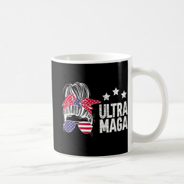 Ultra Maga Messy Bun 5 Kaffemugg (Höger)