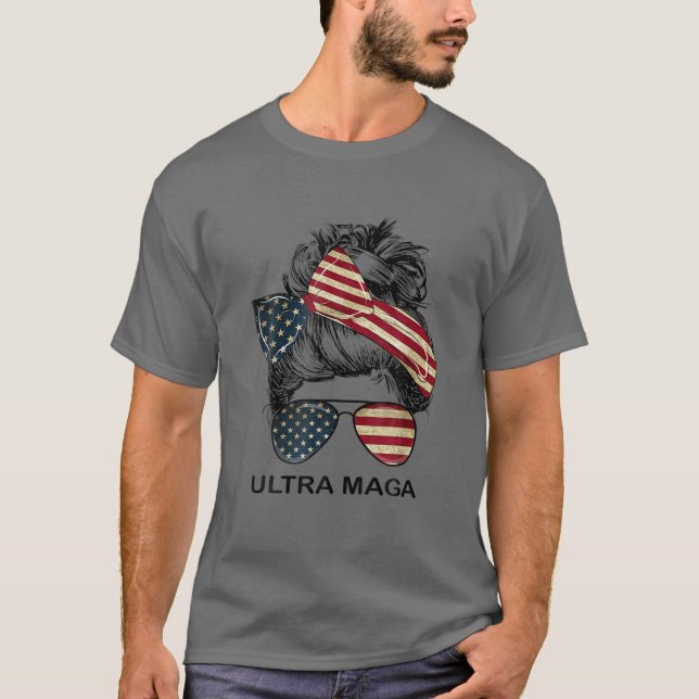 Ultra Maga Messy Bunt Funny Anti Joe Biden Quote T Shirt (Framsida)