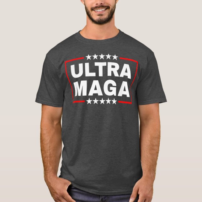 Ultra Maga United Statlig flagga  T Shirt (Framsida)