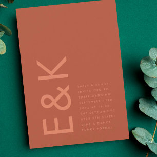 Ultra Modern Öken Fet Monogram Terrakotta Inbjudningar