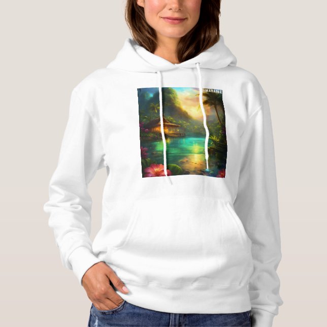 Ultra Realistic Tropical Fantasy Art T Shirt (Framsida)