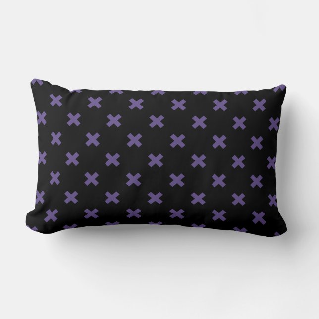Ultra violet kor stygn på svart lumbarkudde (Framsida)