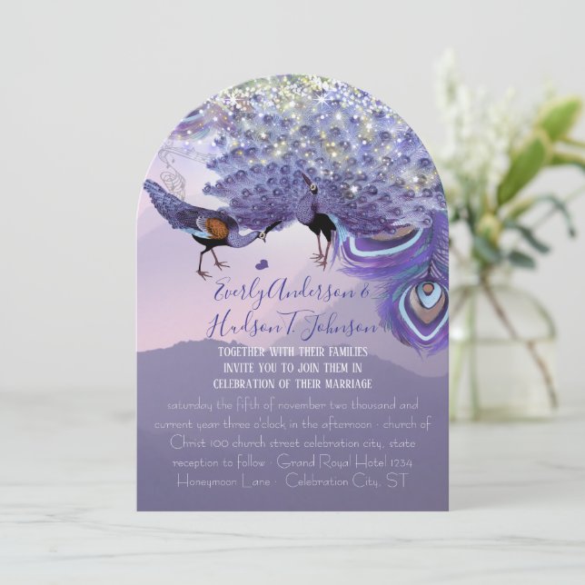 Ultra Violet Lila Grönt Copper Peacock Feather Inbjudningar (Stående Fram)