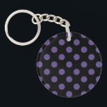 Ultra violet polka dots på svart<br><div class="desc">Pantones färg år 2018 är ultraviolett.</div>