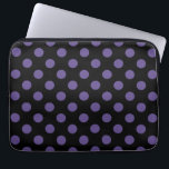 Ultra violet polka dots på svart laptop fodral<br><div class="desc">Pantones färg år 2018 är ultraviolett.</div>