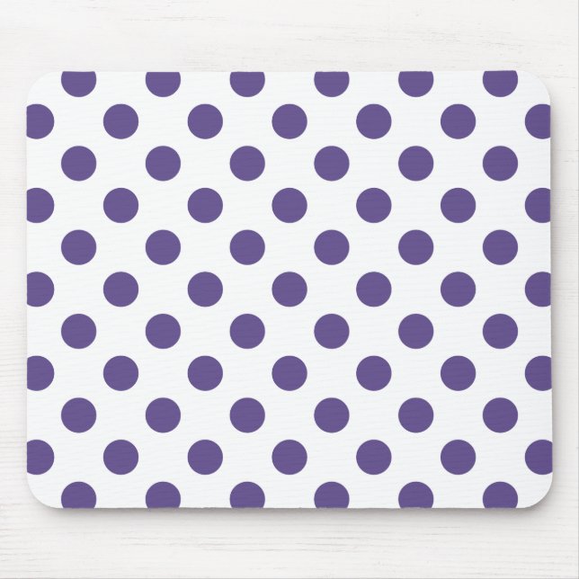 Ultra violet polka dots på vitt musmatta (Framsidan)
