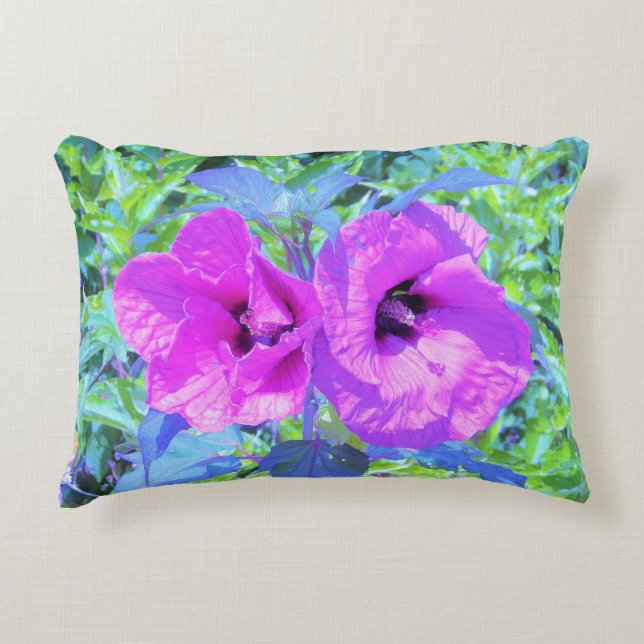 Ultrareviolett plommon Crazy Lila Hibiscus Flowers Prydnadskudde (Framsidan)