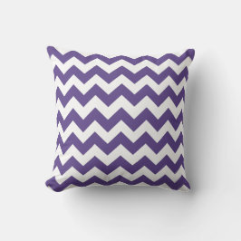 Ultraviolet Chevron och White Rand Pillow Kudde