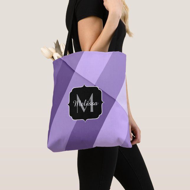Ultraviolett lila, modern geometri linjer Monogram Tygkasse (Närbild)