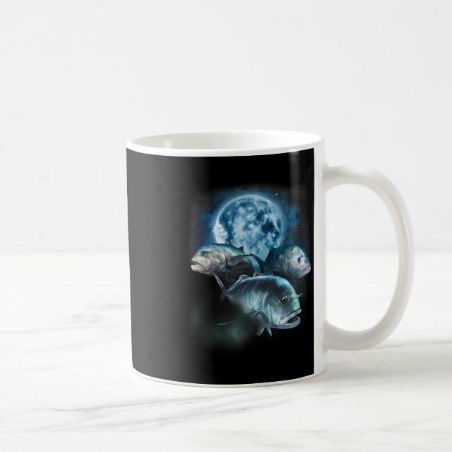 Ulua Fishing Shirt - Trevally Fish Howling vid Kaffemugg (Höger)