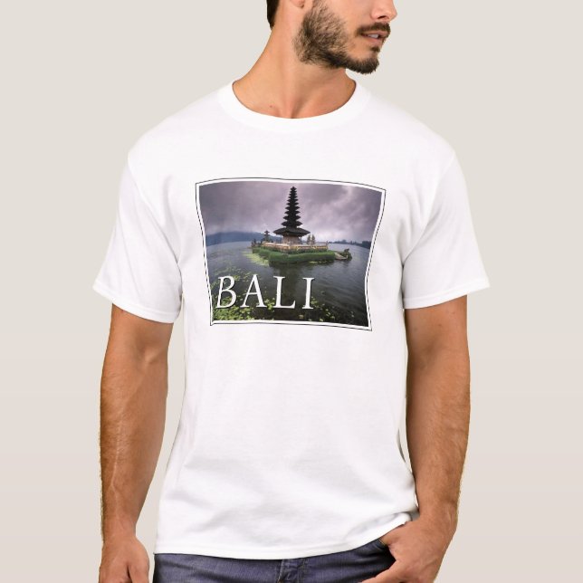 Ulun Danu Temple | Bali, Indonesien T Shirt (Framsida)