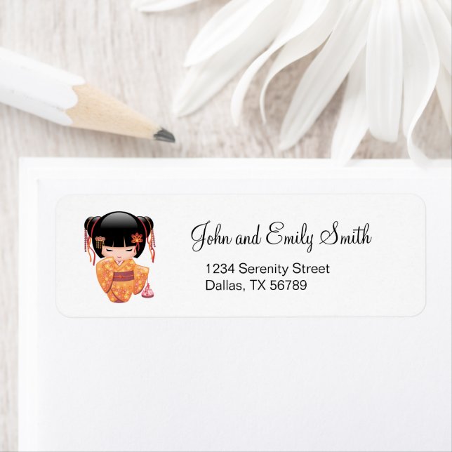 Ume Kokeshi Doll - Japansk Peach Geisha Girl Returadress Etikett (Insitu)
