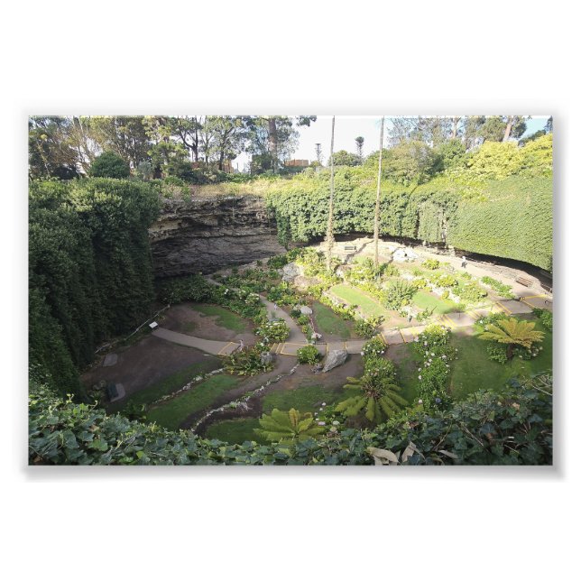 Umpherston Sinkhole Gömt Sanctuary Fototryck (Framsidan)