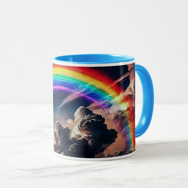 Un arc en ciel dans un ciel orageux. mugg (Framsida höger)