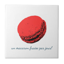un macaron fraise par jour! kakelplatta