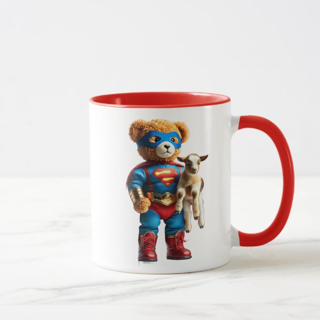 Un ours super-héros tenant un chevreau. mugg (Höger)