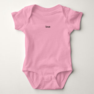 un T-shirt de bebe moderne
