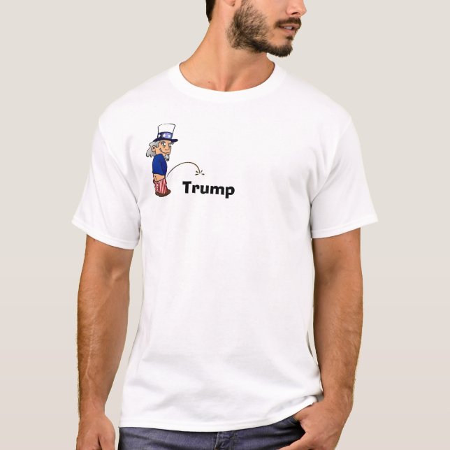 Uncle Sam som peeing på Trumf-Tshirten T Shirt (Framsida)