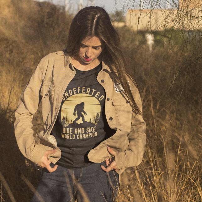 Undefeated Hike and Sike World Champion T Shirt (Skapare uppladdad)