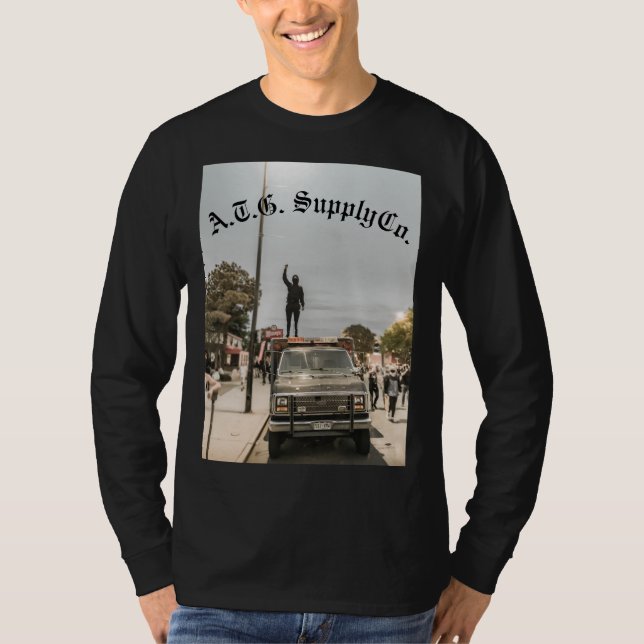 ’Under brand’ samling A.T.G.Långärmad T Shirt (Framsida)