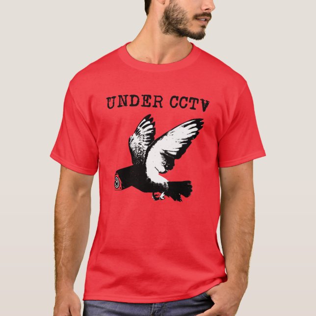 Under Cctv Birds Spie friends T Shirt (Framsida)