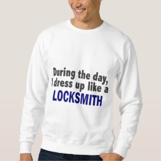 Under dagen klär jag upp något liknande en lång ärmad tröja